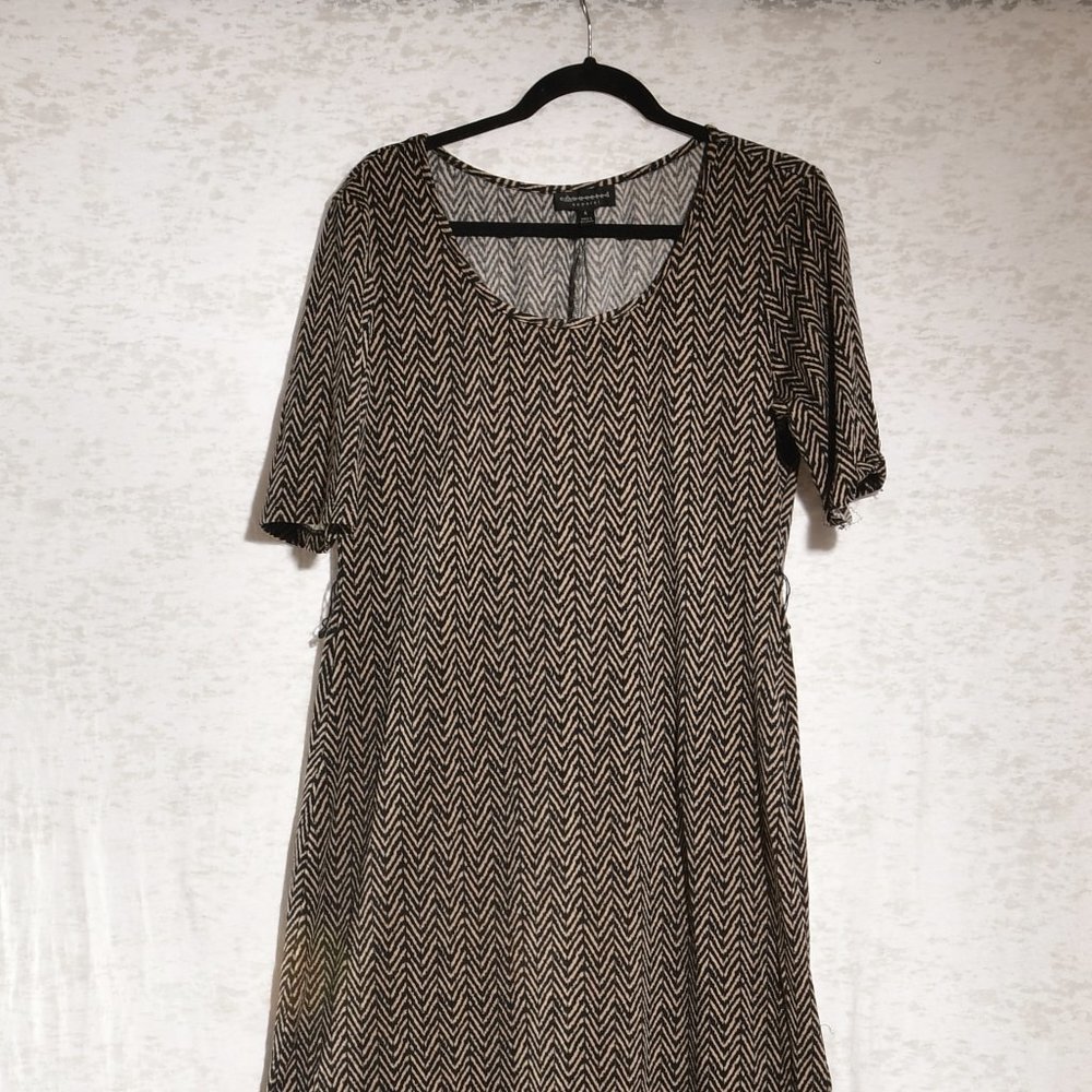 Connect Apparel Fall Long Dress BOHO Slits Maxi  Size 6 - Picture 6 of 6